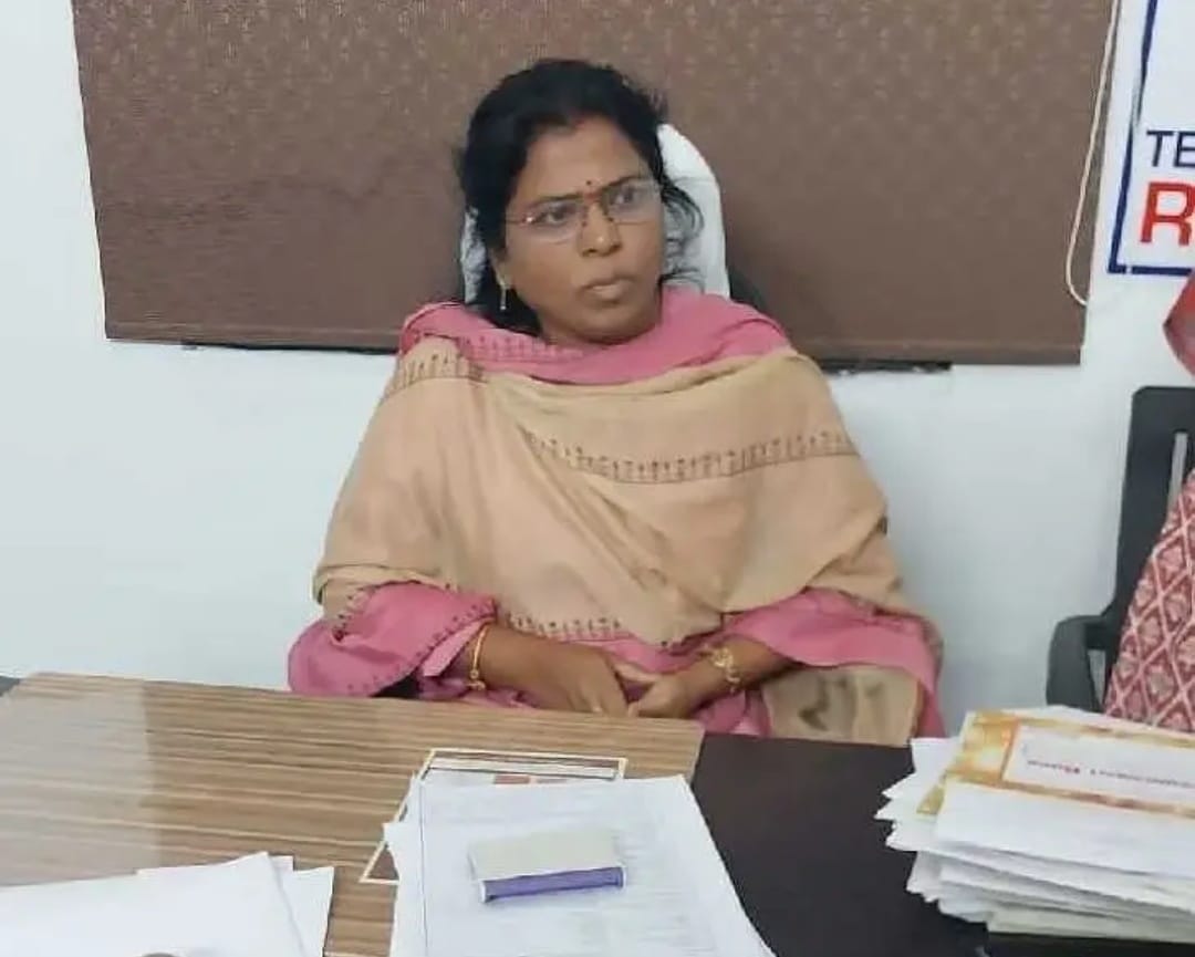 whatsapp image 2025 11 21 at 10.34.49 pm