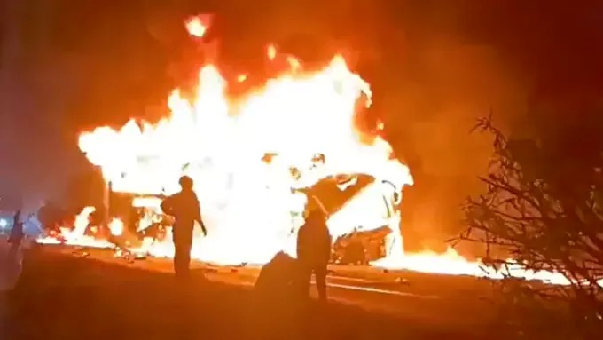 whatsapp image 2025 12 25 at 8.05.06 am