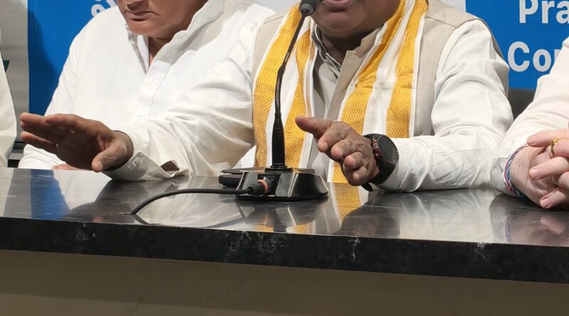 whatsapp image 2025 12 28 at 9.01.34 pm